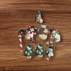 Assorted Vintage Christmas Tree Ornaments Snowmen & Holiday Decorations  Mixed L